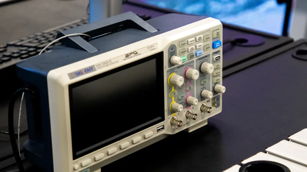 Top 10 Semiconductor Component Analyzers for Professionals缩略图