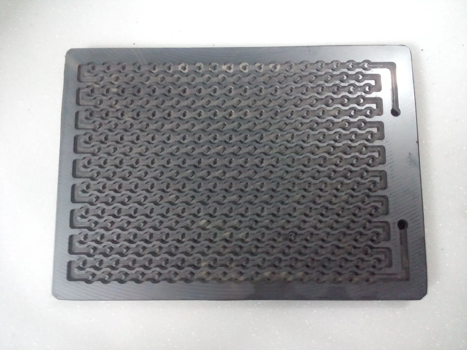 Silicon carbide microreactive plate (3)