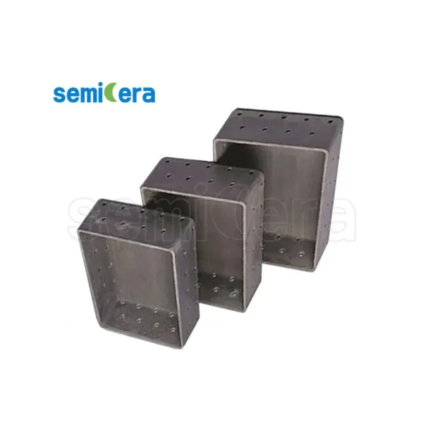 Silicon carbide saggar with high temperature resistance and no deformation